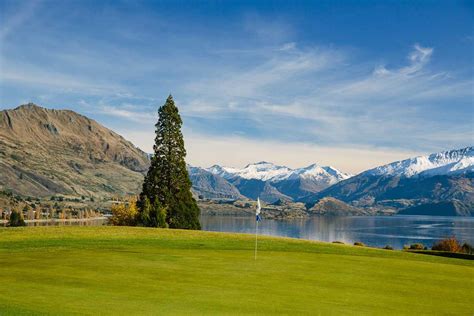 Wanaka-Golf-Course - NZ Travel Organiser