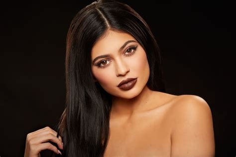 Kylie Jenner's Cosmetics Record Breaking Sales | Hypebeast