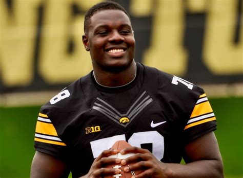 James Daniels Entering NFL Draft - Hawkeye Beacon