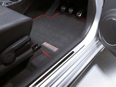 Car floor mats - ZigWheels