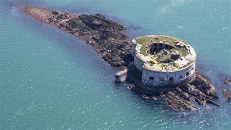 Entire Welsh Island Fort On Sale For Less Than A London Flat – Islands ...