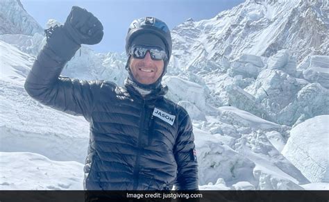 Australian Man Dies Just After Reaching The Summit Of Mount Everest