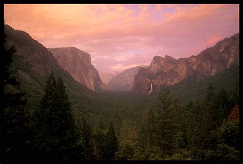 Wawona Tunnel View, Yosemite Valley | This is a wide angle v… | Flickr