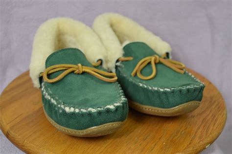 LL Bean Women's Green Shearling Slippers US Size 10M #130484 #LLBean # ...