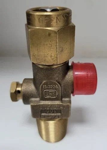 Gold Brass Tekno CO2 Gas Cylinder Valve, 50 at Rs 685/piece in Noida ...