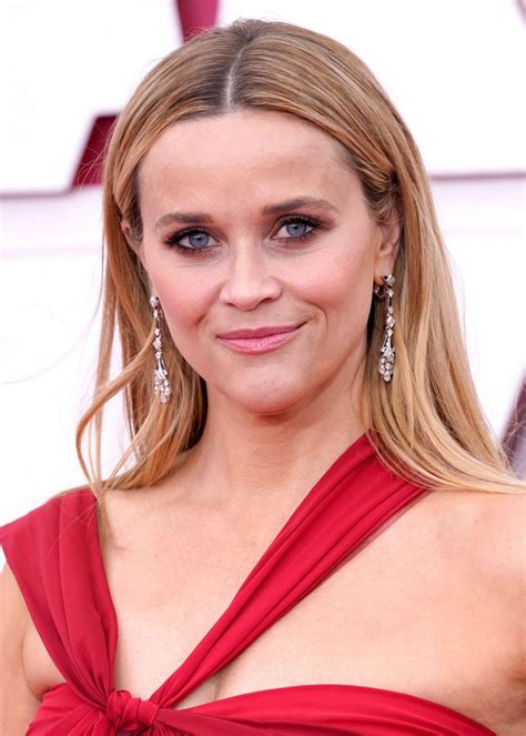 Reese Witherspoon Oscars 2024 - Nat Laurie