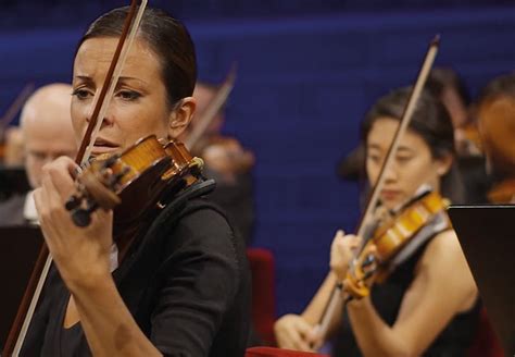 The orchestral instruments: The violins | Konserthuset Stockholm