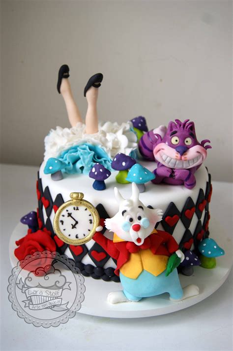 Alice in Wonderland Cake / Bolo Alice no país das maravilhas | Bolos da ...