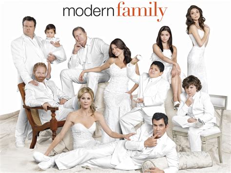 Prime Video: Modern Family - Season 2