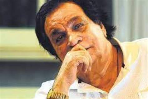 Kader Khan : Biography, Age, Movies, Family, Photos, Latest News ...