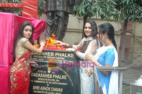 Gracy Singh, Tina Dutta at Dadasaheb Phalke statue unleveling ceremony ...