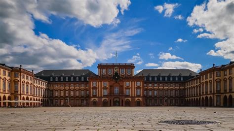 Mannheim Palace Wallpaper HD Download