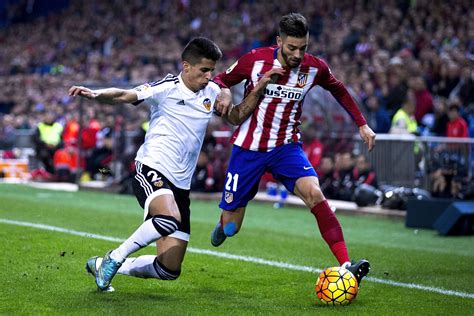 Barcelona transfer news: Valencia 'rule out' Joao Cancelo January exit ...