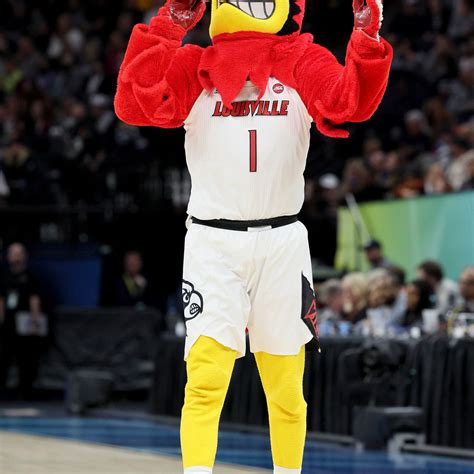 Louisville Cardinals Mascot