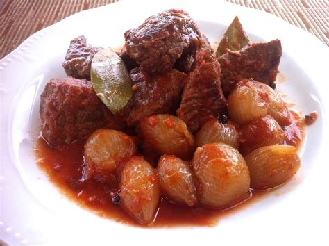 Beef Stifado (Mosharaki Stifado)-2 - My Greek Dish