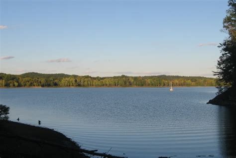 8 Fascinating Lakes In Indiana To Explore - TravelTourXP.com