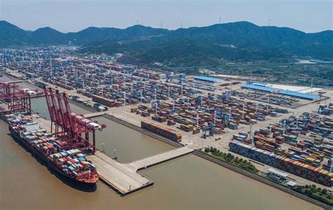 Ningbo Zhoushan port to add container berth - Ships & Ports