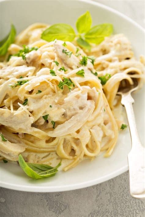 Instant Pot Chicken Fettuccine Alfredo – The Novice Chef