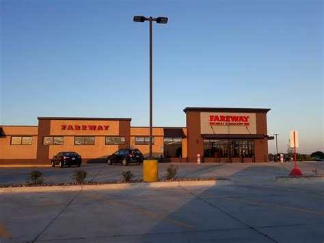 FAREWAY MEAT AND GROCERY - 13150 Fort St, Omaha NE - Hours, Directions ...