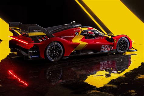 Ferrari presenta su nuevo 499P Le Mans Hypercar para el WEC 2023