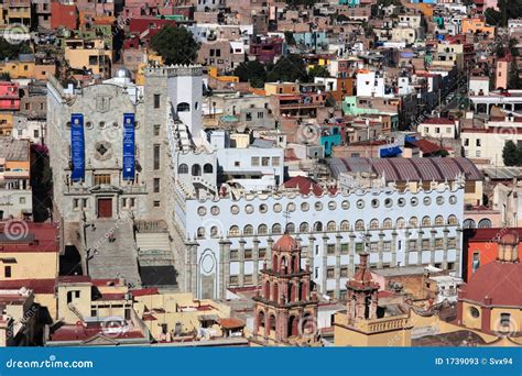 Universidad De Guanajuato, Guanajuato, México Imagen de archivo ...