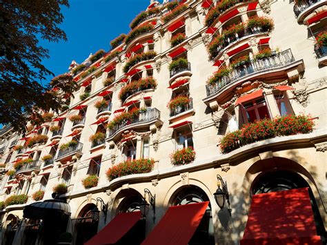 Hôtel Plaza Athénée, Paris, France - Hotel Review - Condé Nast Traveler