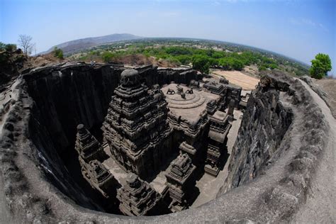 The Mystery of Kailasa: How Did the Ancients Remove Three million cubic Feet of Stone? — Curiosmos