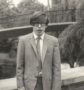 Stephen Hawking - 1955/1960 : r/OldSchoolCool