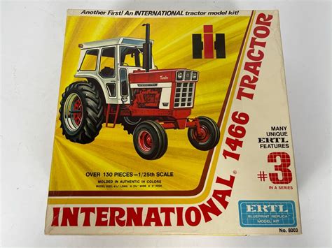 Ertl International 1466 Tractor Model Kit