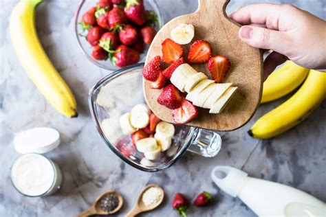 How to Meal Prep Smoothies (+ 5 Make-Ahead Smoothie Recipes!)