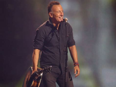 Bruce Springsteen hints at the release of “lost albums” from his archives