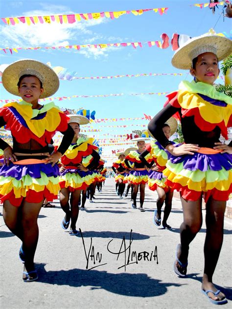 *Van Almeria*: Tuna Festival: A Grand Celebration of the Generals