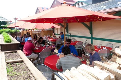 Readers' Choice: Which Restaurant has the Best Outdoor Patio in the Cranberry Area? | Cranberry ...