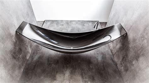 This $48,000 Hammock Bathtub Is the Best of Both Worlds - Robb Report ...