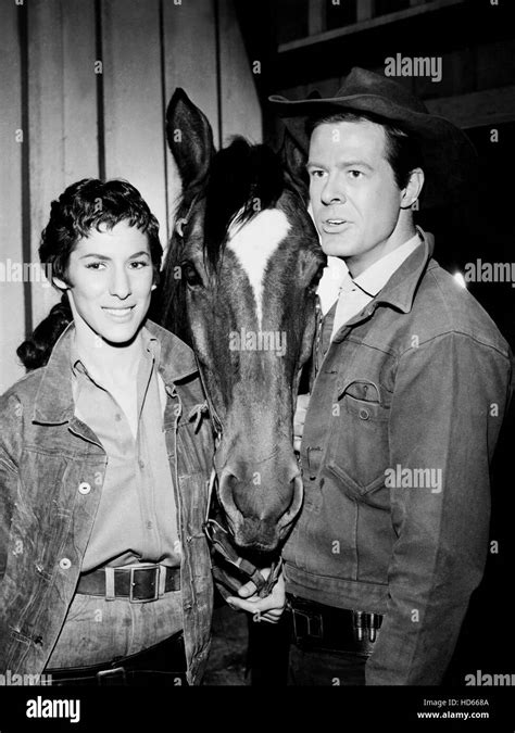 TRACKDOWN, from left, Nancy Asch, (Robert Culp's second wife), Robert ...