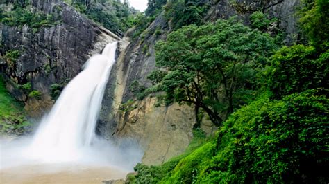 Dunhinda water falls - Trip Guide Sri Lanka