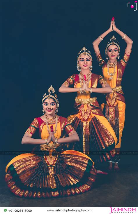 Bharatanatyam Arangetram | Professional Candid Photography Chennai, Madurai, Tirunelveli