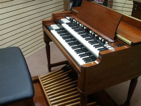 Hammond - BEAUTIFUL!!!! - Vintage Hammond B3 Organ With 122 Leslie Speaker - A Mint Condition ...