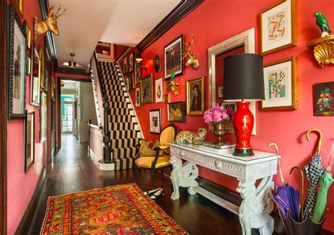 How to Walk the Thin Line Between Chic Maximalism and Hoarding | Hunker | Maximalist interior ...