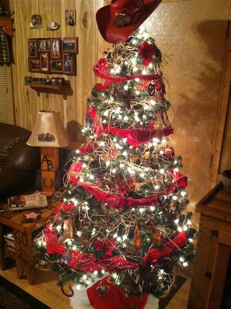 Cowboy Christmas tree | Western christmas, Cowboy christmas, Cowboy ...