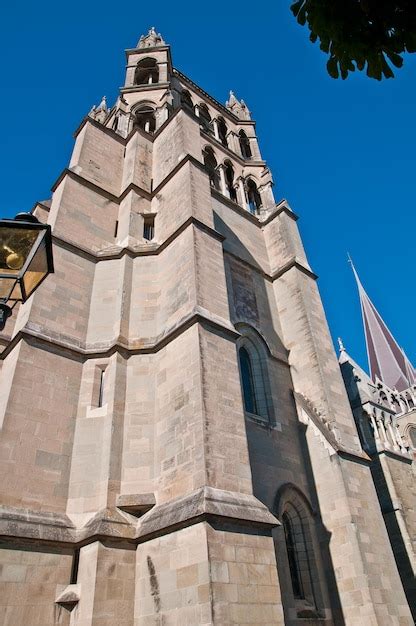 Premium Photo | Lausanne cathedral