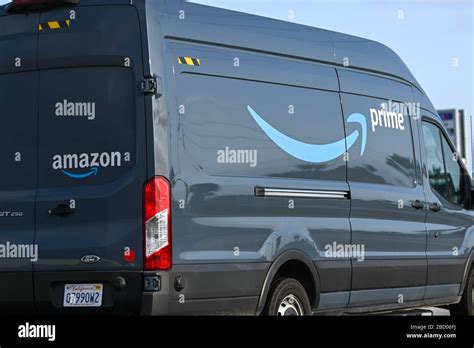 70以上 amazon prime van 122303-Amazon prime vanity fair