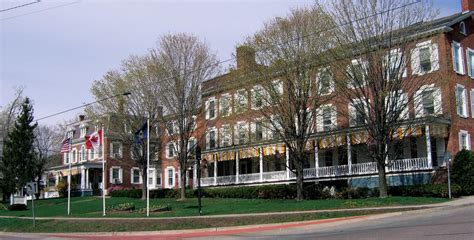 Vermont Inns | Hotels in Middlebury Vermont