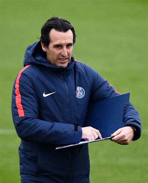 PSG boss Unai Emery backs Neymar to show dancing feet against Celtic ...