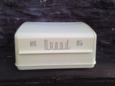 Retro Bread Box Plastic Mid Century Mod / Cream Color with Silver lettering by ...