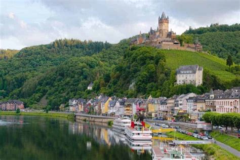 17 Spectacular Castles in Southern Germany you NEED to visit (map included)