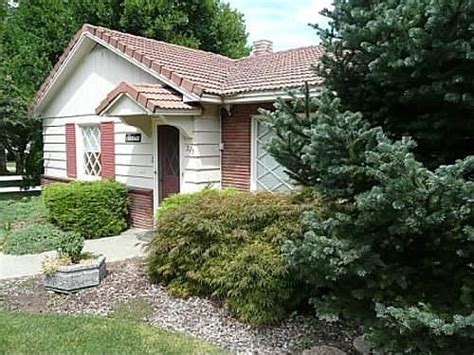 211 Pennsylvania Ave #1, Wenatchee, WA 98801 | Trulia