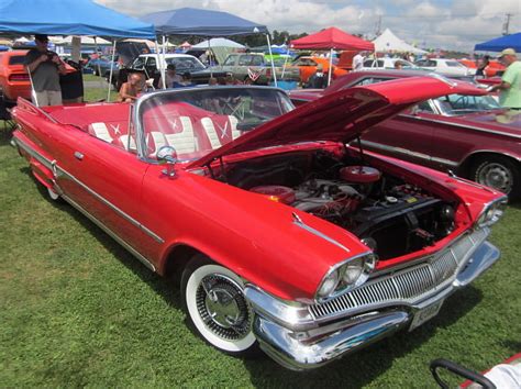 1960 Dodge Dart Phoenix D-500 Convertible | Carlisle All-Chr… | Flickr