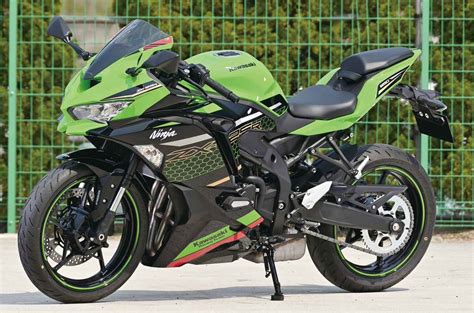 Resmi, Kawasaki Luncurkan Ninja ZX25R 2021, Ini Daftar Harganya ! » BMSPEED7.COM