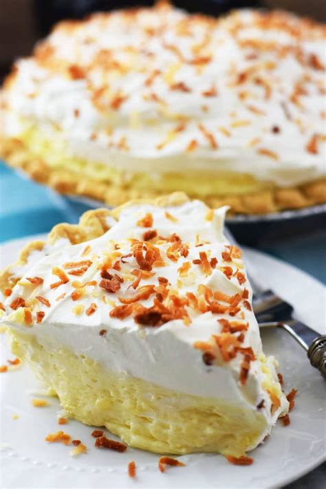 Easy Coconut Cream Pie | Coconut cream pie recipes, Coconut cream pie ...